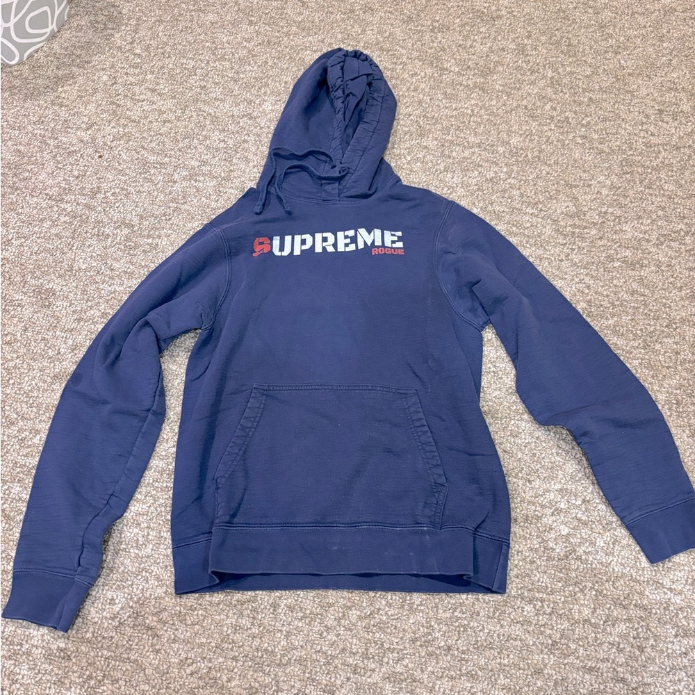 SUPREME Rogue Hoodie